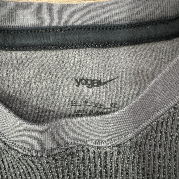 Duke Blue Devils Nike Yoga Cropped L/S Top‎ Sz XS Gym Exercise Gray - Picture 4 of 8